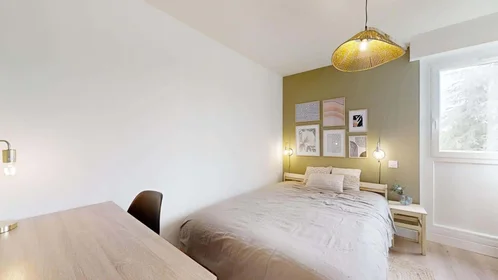 Chambre privée à 2 Rue de Wassy, 44100 Nantes, France, image 7 de 22