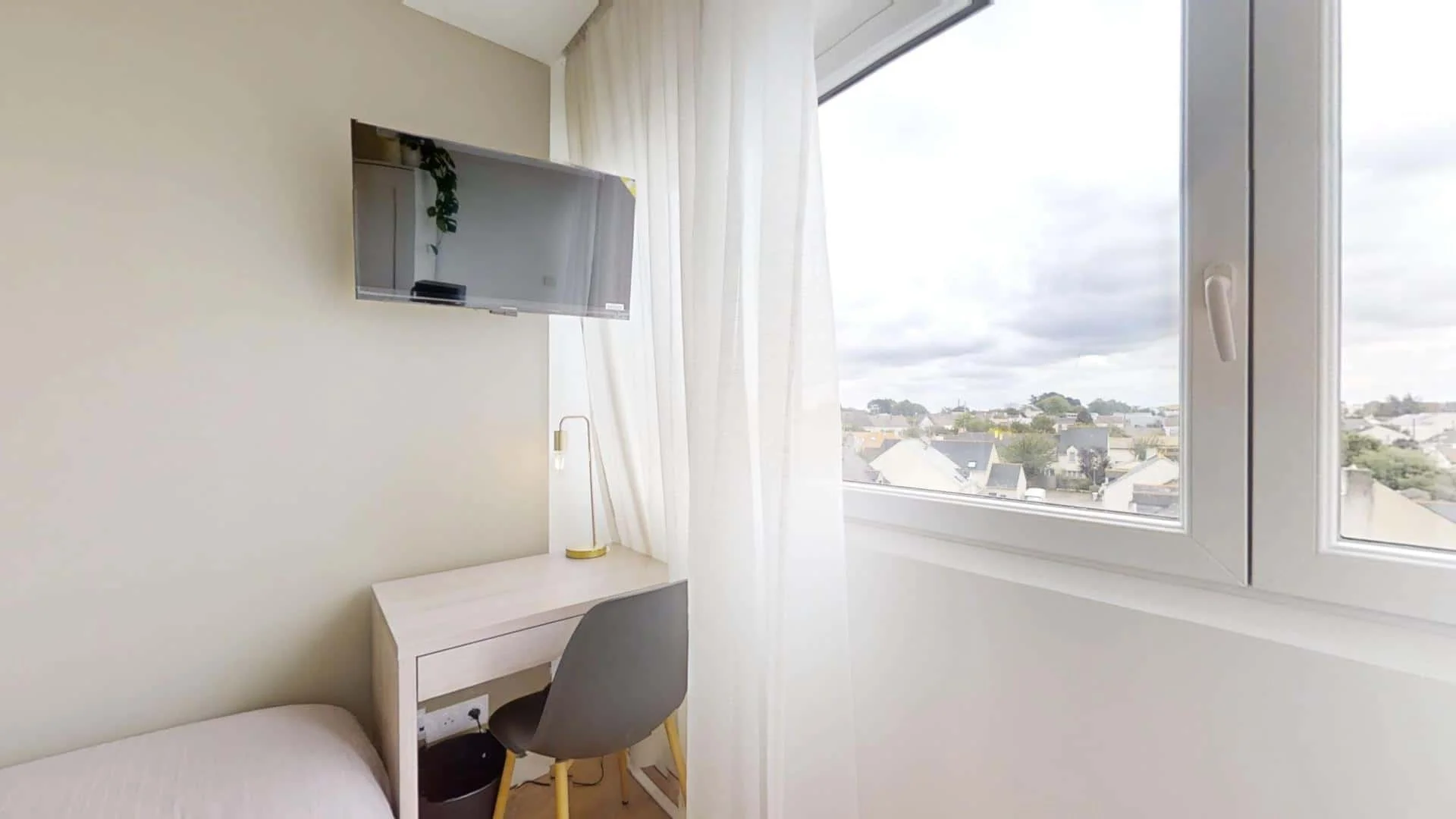 Chambre à louer dans un appartement d'étudiant à , entièrement meublée