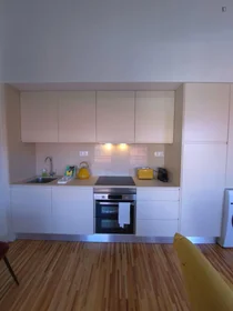 Entire apartment at Rua do Campinho, image 11 of 28