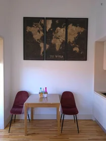 Entire apartment at Rua do Campinho, image 19 of 28