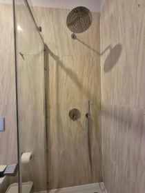 Entire apartment at Rua do Campinho, image 24 of 28
