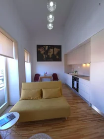 Entire apartment at Rua do Campinho, image 6 of 28
