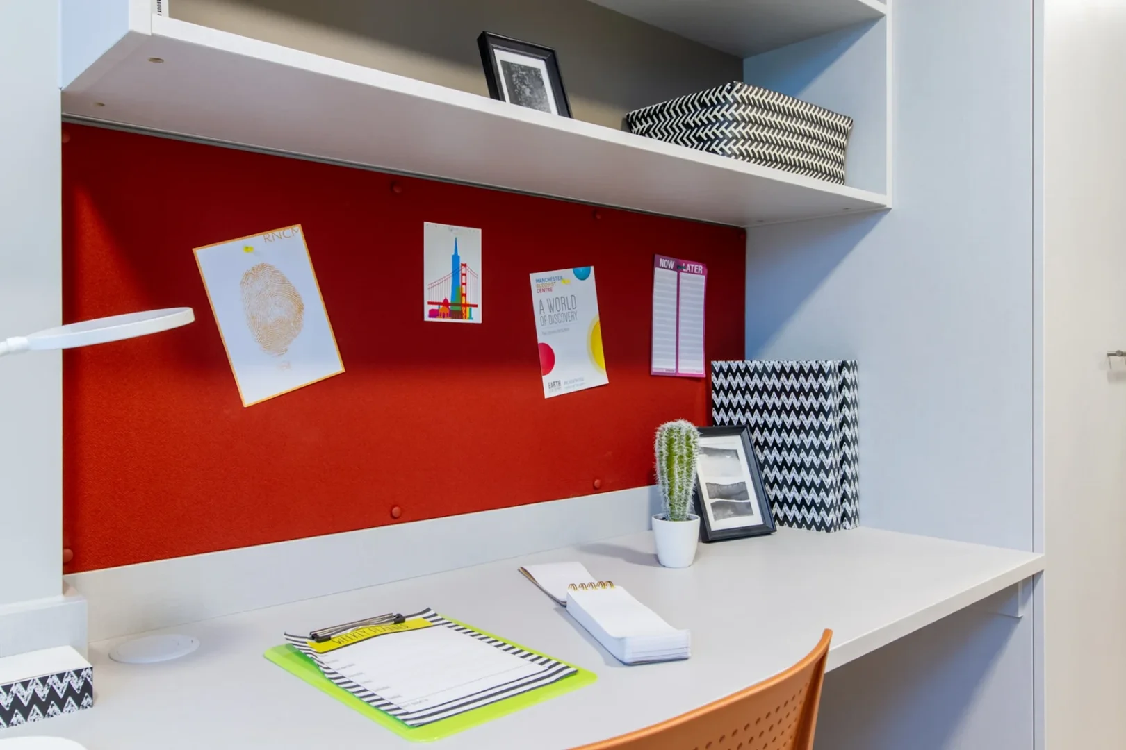 Habitación estudiantil económica cerca del campus en