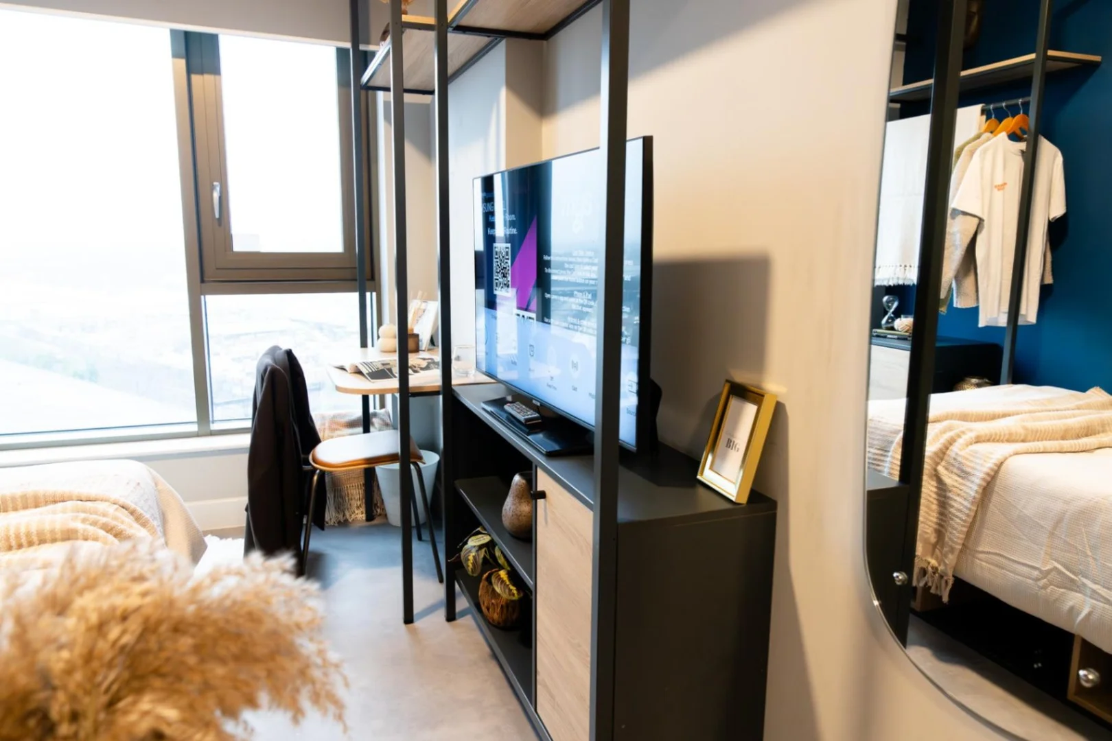 'de öğrenci dairesinde, tamamen mobilyalı kiralık oda