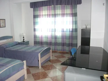 Chambre privée à Camino de Ronda, image 2 de 15