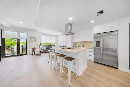 Stanza privata in Southwest 4th Street, immagine 32 di 39
