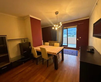 Chambre privée à R. Nossa Sra. da Penha, image 7 de 14