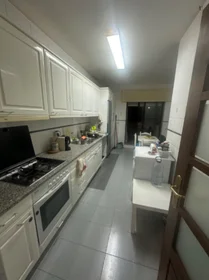 Chambre privée à R. Nossa Sra. da Penha, image 10 de 14