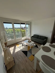 Private room at Orléans, 45000, image 1 of 6