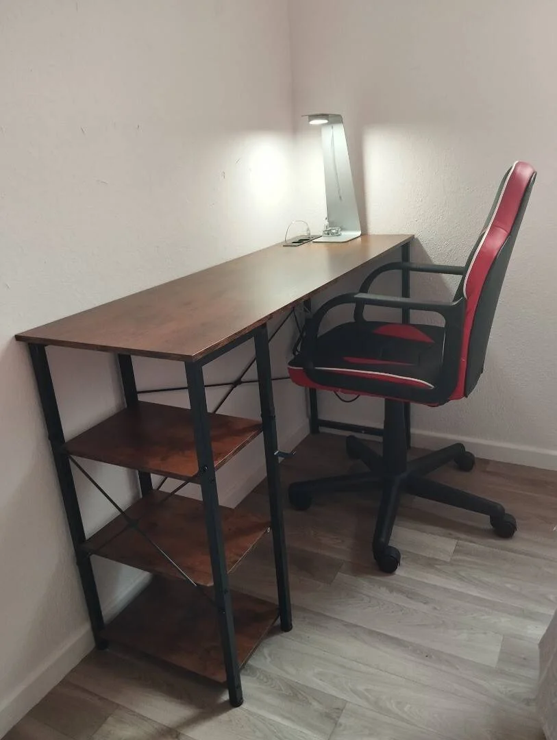 Habitación en apartamento estudiantil en alquiler en , completamente amueblado