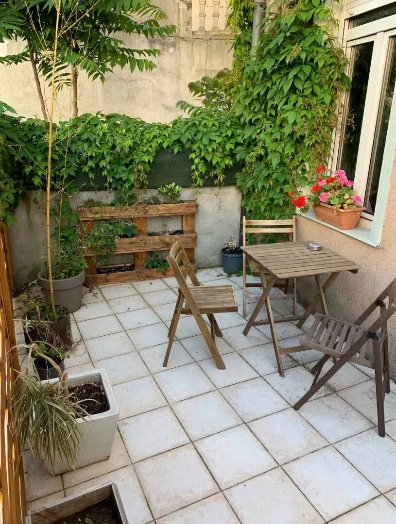 Habitación estudiantil económica con ubicación conveniente en 