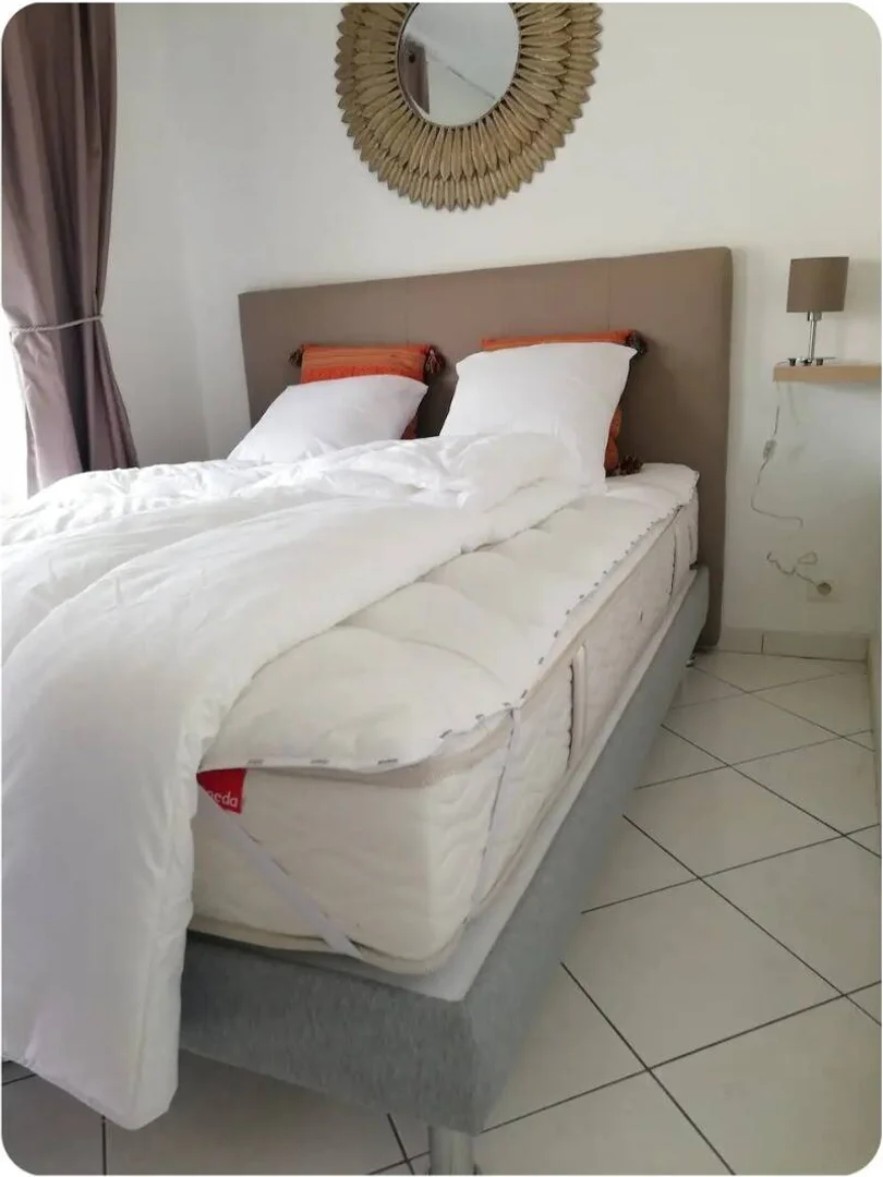 Quarto acolhedor para estudantes disponível em 