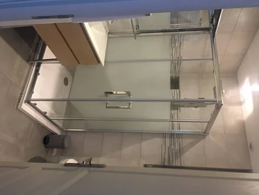 Quarto privado em Antibes, 06160, imagem 4 de 17