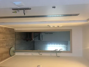 Quarto privado em Antibes, 06160, imagem 8 de 17