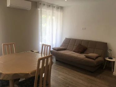 Quarto privado em Antibes, 06160, imagem 9 de 17