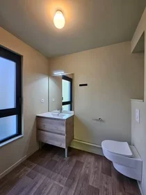 Private room in residence at Rennes, 35000, image 7 of 19