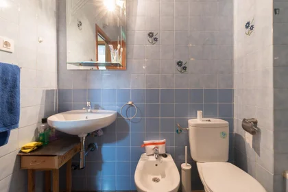 Habitación privada en Calle Nuevo Baztan, imagen 15 de 39