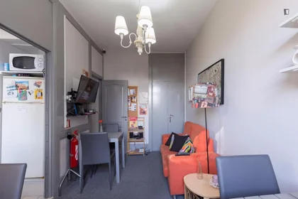 Private room at Rua de Antero de Quental, image 9 of 17
