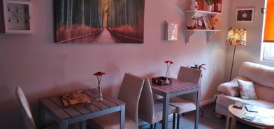 Private room at Rua de Antero de Quental, image 10 of 17