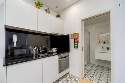 Entire apartment at Rua de Coelho Neto, image 2 of 15