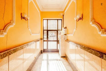 Private room at Carrer de Cadis, image 23 of 23