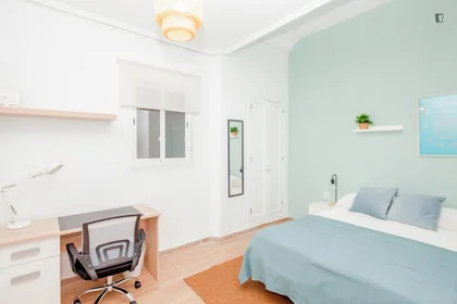 Habitación privada en Carrer de Cadis, imagen 1 de 10