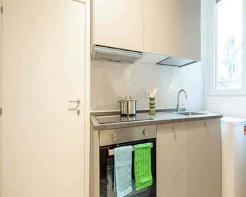 Habitación privada en Via Salvatore Barzilai, 9, 20146 Milano MI, Italy, imagen 14 de 20