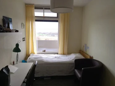 Habitación privada en Bloemenweg, imagen 1 de 4