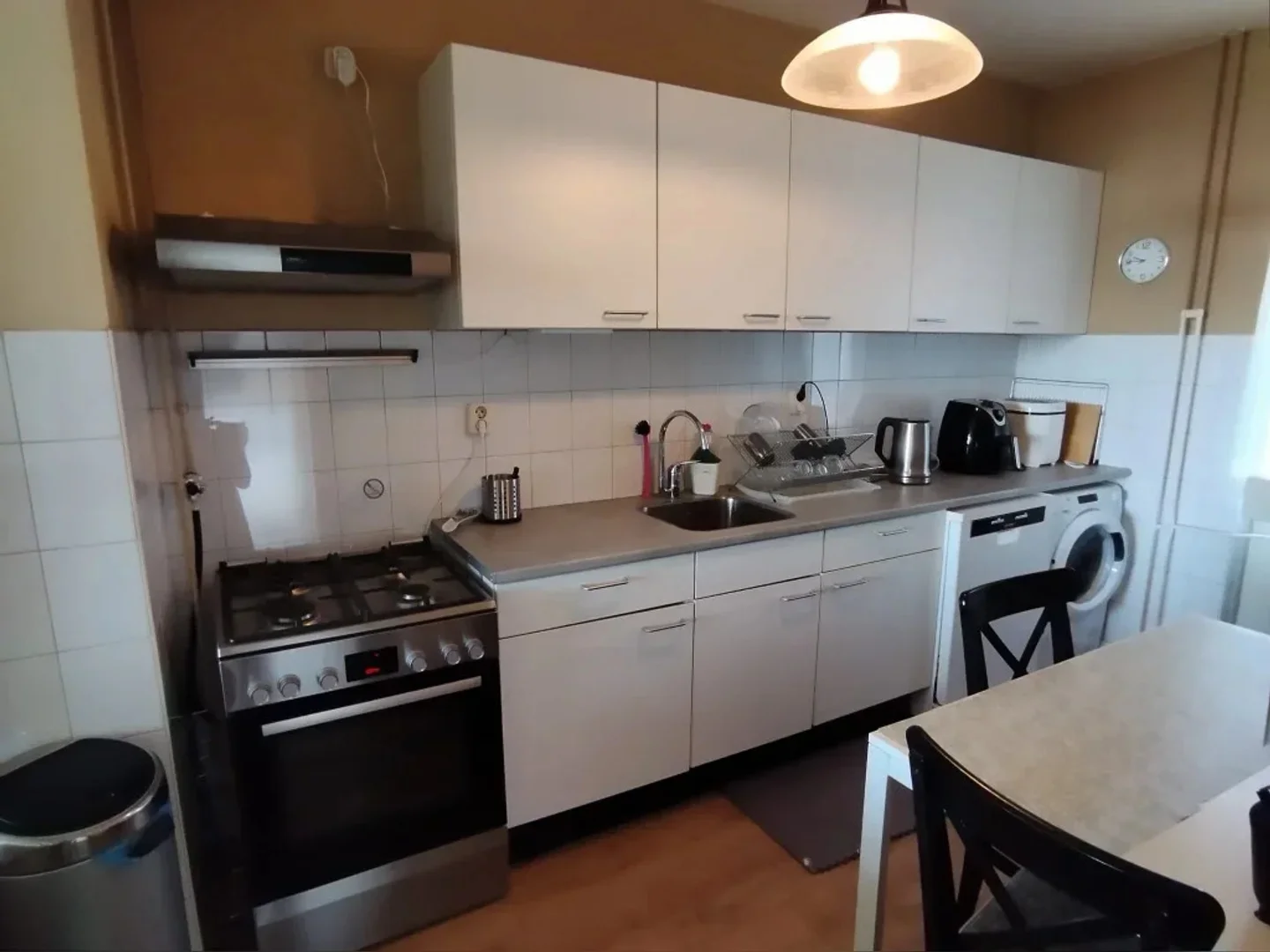 Habitación en apartamento estudiantil en alquiler en , completamente amueblado