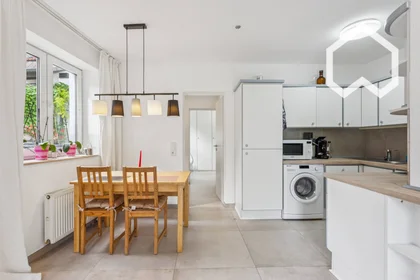 Entire apartment at Durchstraße, image 6 of 15
