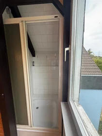 Habitación privada en Max-von-Laue-Straße, imagen 5 de 19
