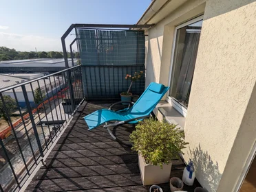Entire apartment at Brehmstraße, image 8 of 20
