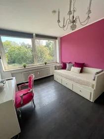 Private room at Bilker Allee, image 1 of 23