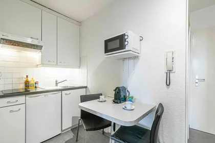 Privatzimmer in der Rue du Simplon, bild 3 von 8
