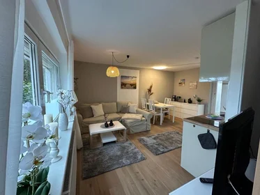 Apartamento inteiro em Stolteraer Weg, imagem 11 de 12