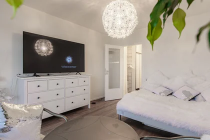 Privatzimmer in der Luxemburger Straße, bild 4 von 39