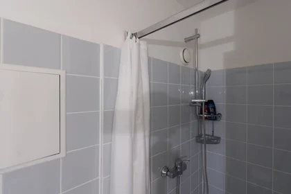 Privatzimmer in der Luxemburger Straße, bild 35 von 39