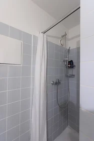 Privatzimmer in der Luxemburger Straße, bild 36 von 39