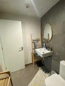 Stanza privata in Avinguda Mèxic, immagine 11 di 37