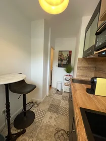 Habitación privada en Aschaffenburger Straße, imagen 12 de 15