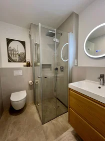 Chambre privée à Hertelstraße, image 13 de 40