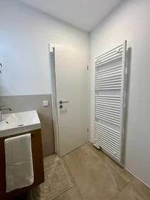 Chambre privée à Hertelstraße, image 15 de 40