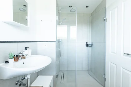 Privatzimmer in der Sternbuschweg, bild 13 von 24