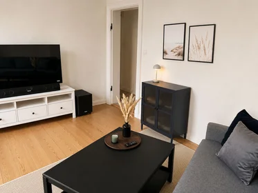 Private room at Weststraße, image 5 of 23