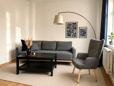 Private room at Weststraße, image 6 of 23