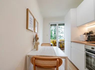 Chambre privée à Johann-Sebastian-Bach-Gasse, image 25 de 34