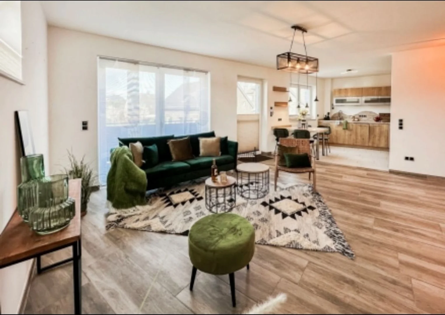 Budget-friendly student room close to campus in 