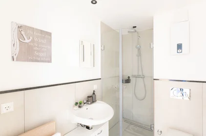 Stanza privata in Sternbuschweg, immagine 11 di 25