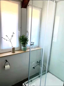 Private room at Habsburgerstraße, image 2 of 15