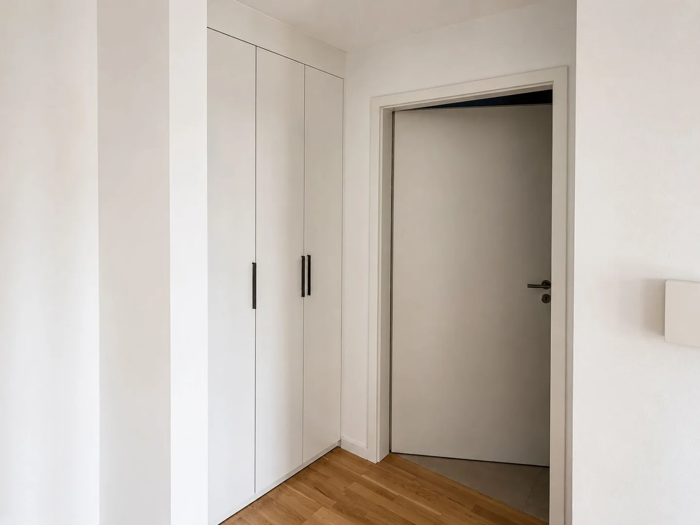 Elegancka kawalerka w pobliżu kampusu w 